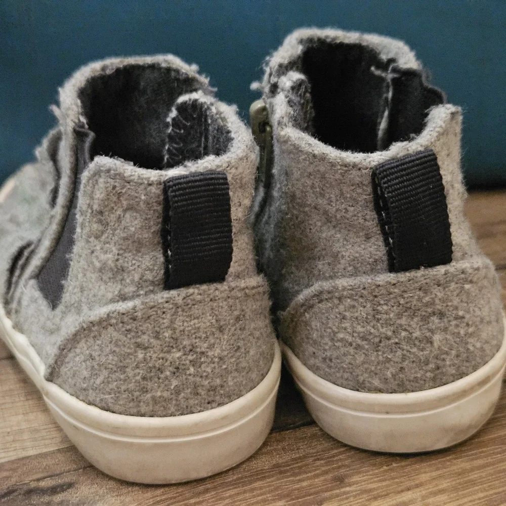 Zara Baby Toddler Girls Size 21 EU / US 5 Gray High‎ Top Sneaker Boots